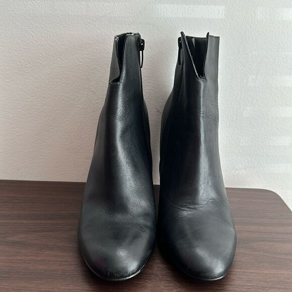 Kendall + Kylie Black Leather Metallic Heel Ankle Booties Sz 9 - Picture 5 of 10